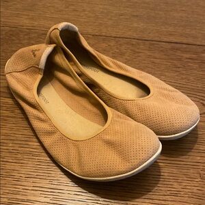 Vivobarefoot jing Tan Ballet Flats